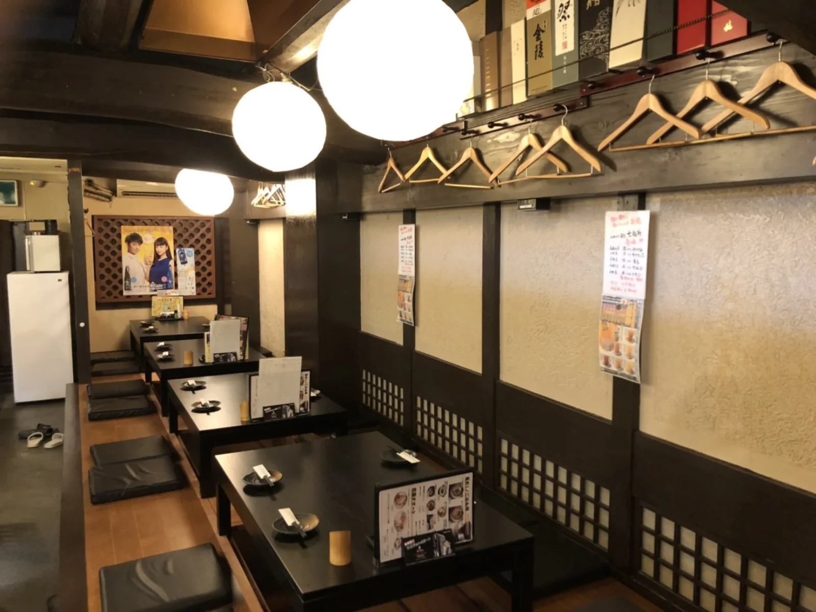 炭火やきとり とり心で実際に使用していた店内