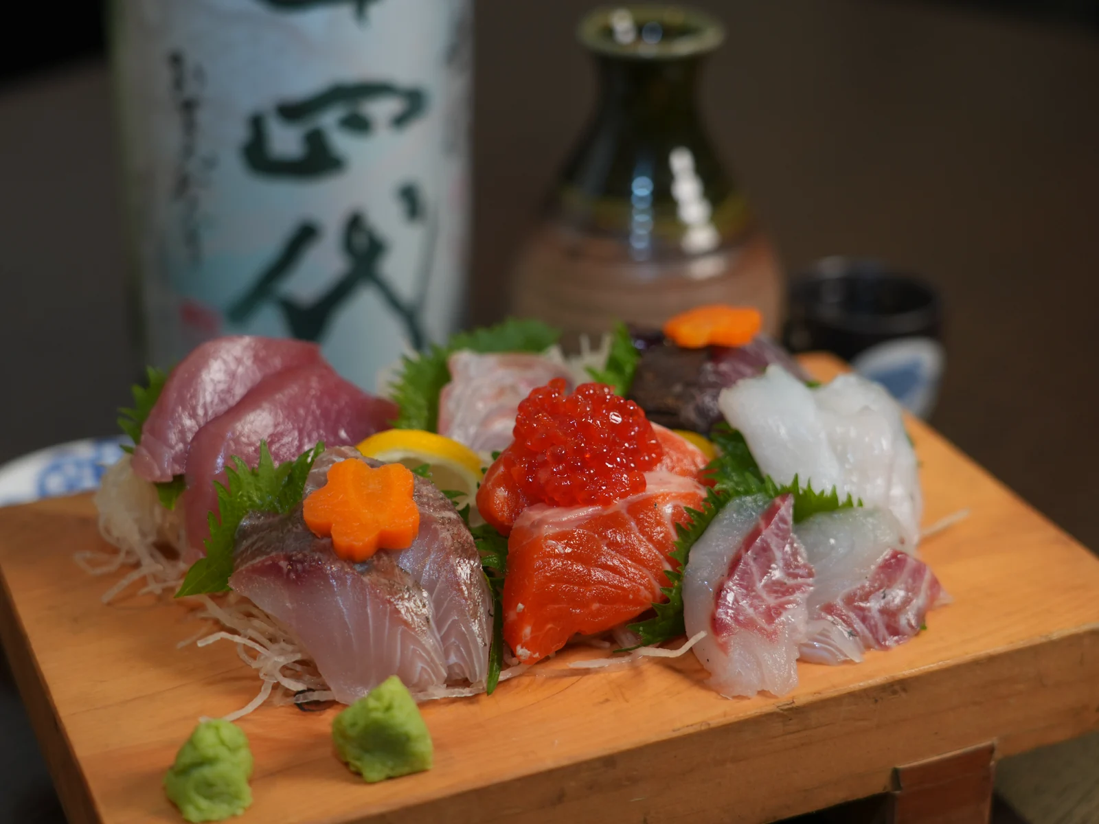 仕事帰りの一杯に合う実際のお造りと日本酒